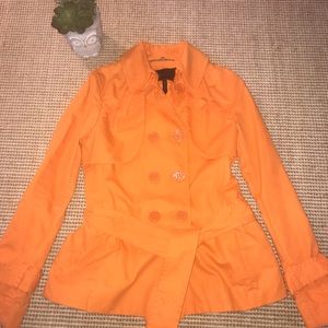 🍋🍋BCBG Maxazaria trench jacket light tangerine